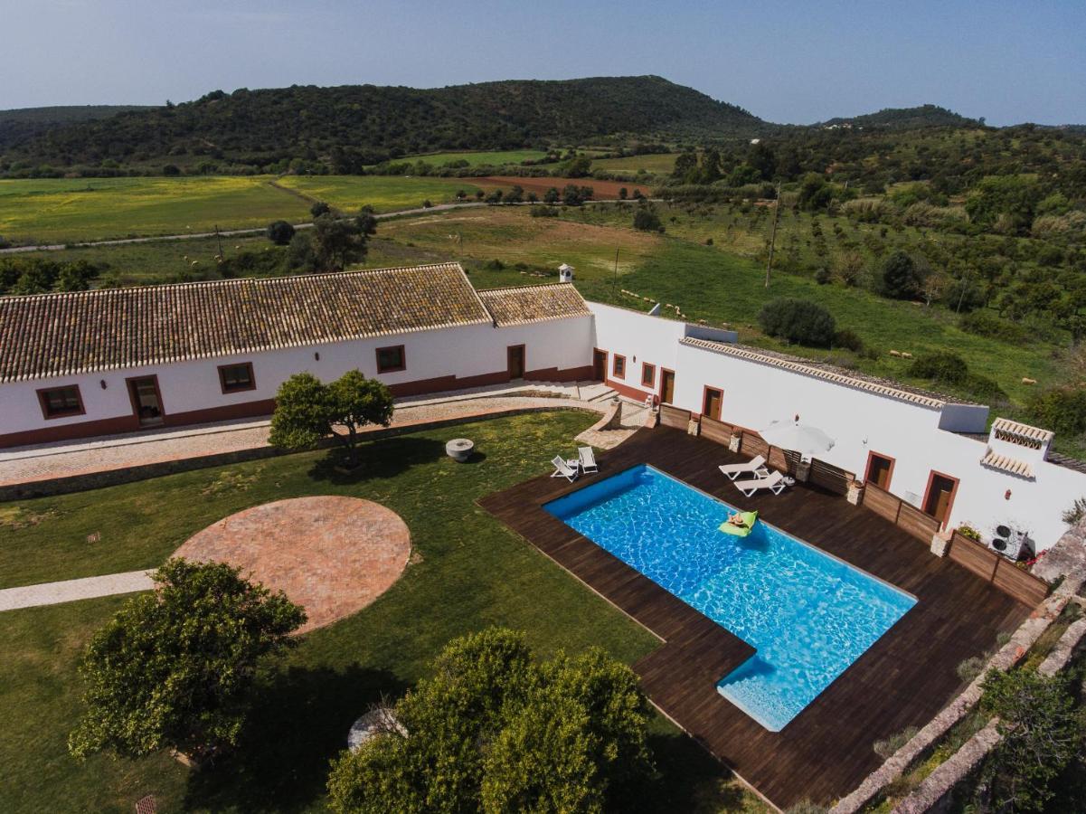 Country house Quinta Do Freixo Benafim